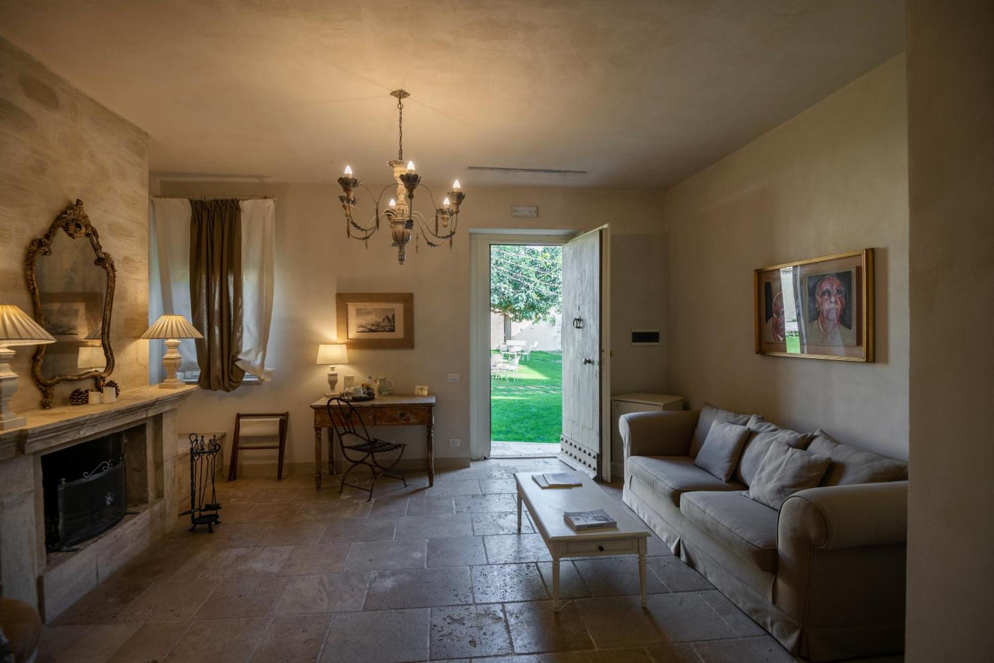 Castello Camemi Hotell Vizzini Exteriör bild